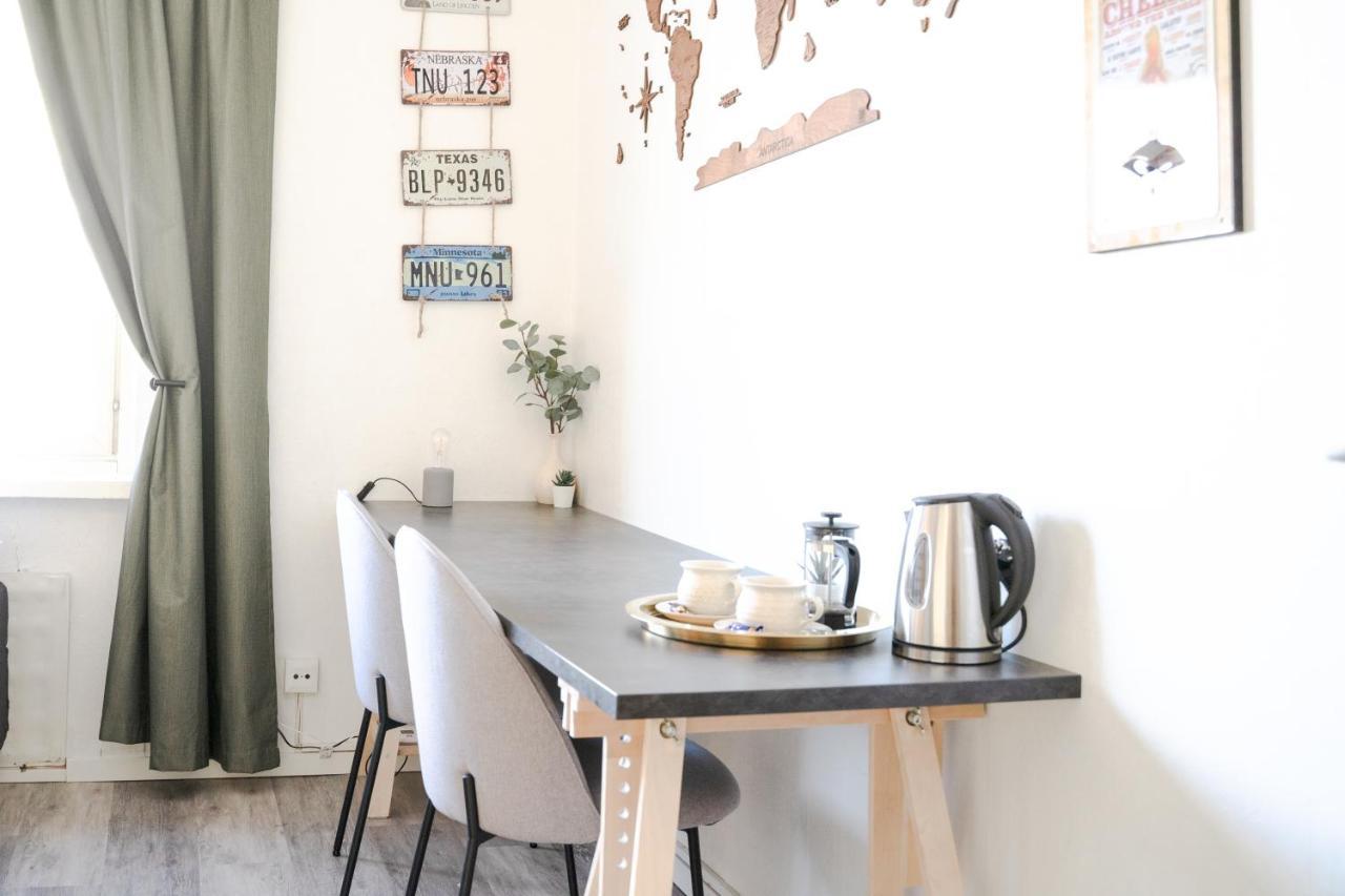 Studio Apartment In The Heart Of Jakobstad Exterior photo